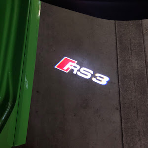 RS3 セダン