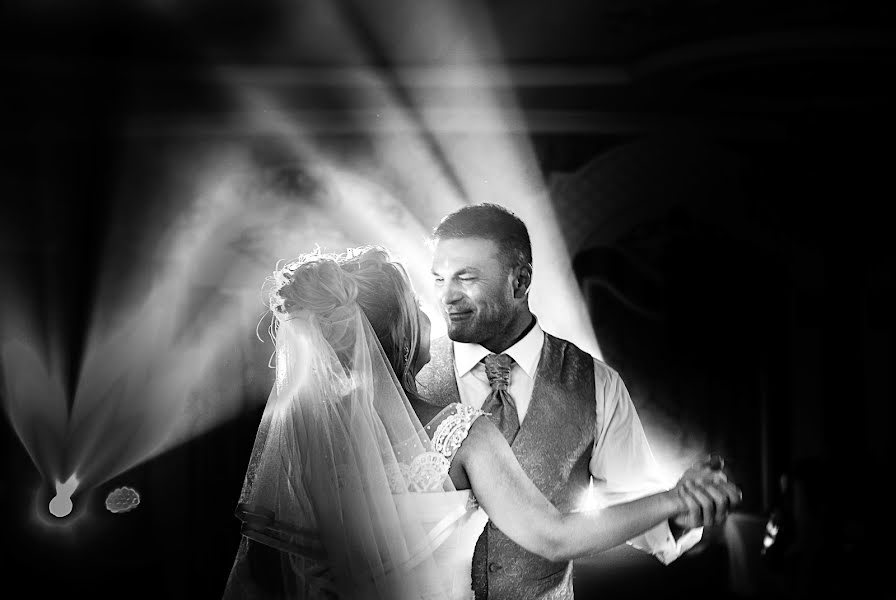 Fotografo di matrimoni Yuliya Yurchenko (juliya). Foto del 3 novembre 2018