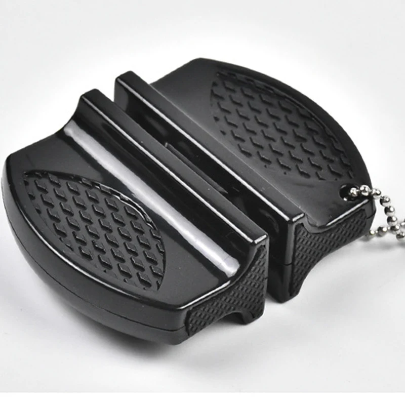 Affilacoltelli portatile mini a doppia faccia. Mantieni i tuoi coltelli affilati con facilità, perfetto per cucina e viaggi.