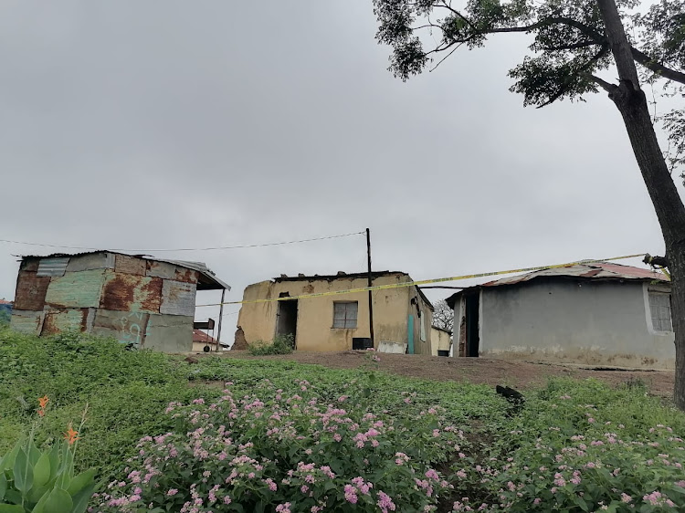 Police in KwaZulu-Natal have launched a manhunt for at least five suspects who shot and killed four family members and injured another in Mfume.