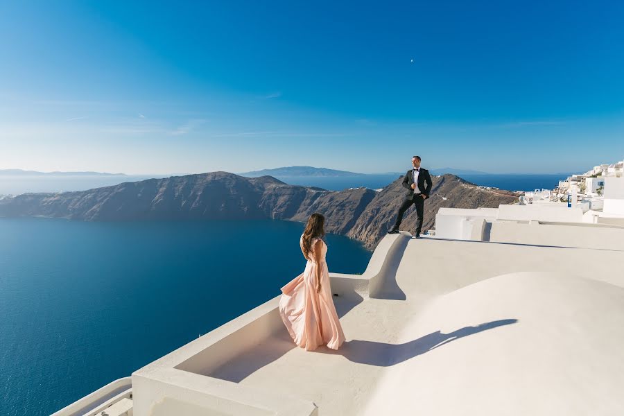 Fotógrafo de casamento Eduard Gruzdev (santorines777). Foto de 13 de março 2017