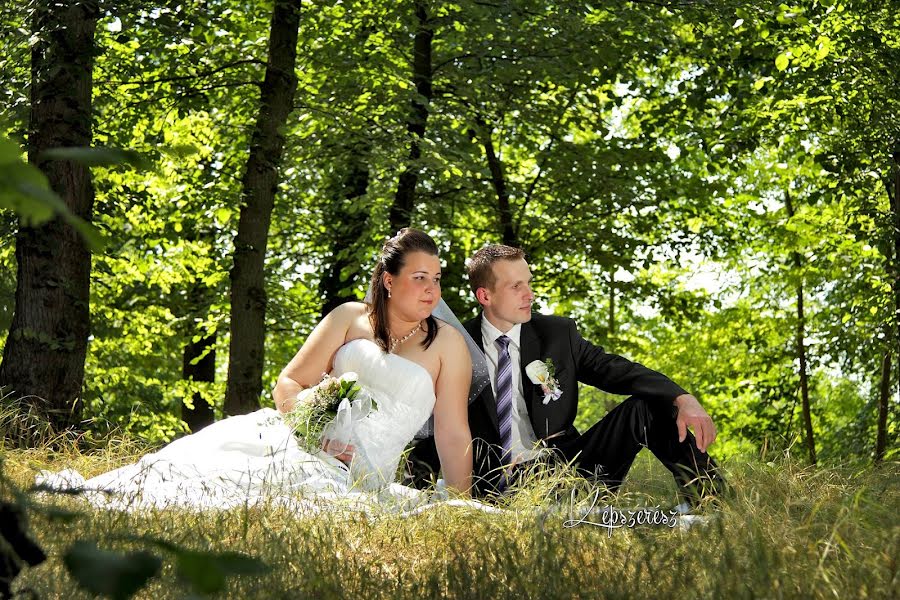 Fotógrafo de casamento Tamara Beliczai Braunitzerné (kepszeresz). Foto de 3 de março 2019