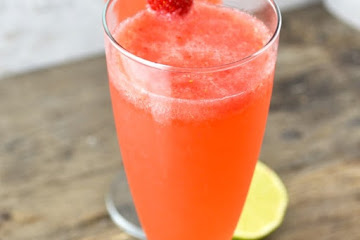 Strawberry Bellini with Lime