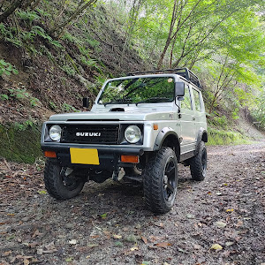 ジムニー JA11V