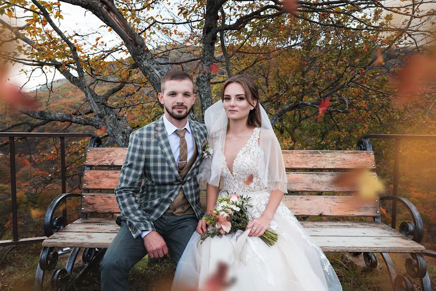 Wedding photographer Diana Semenova (dominik09). Photo of 1 November 2019