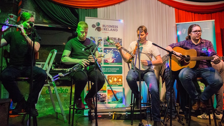 Irish traditional band Coille