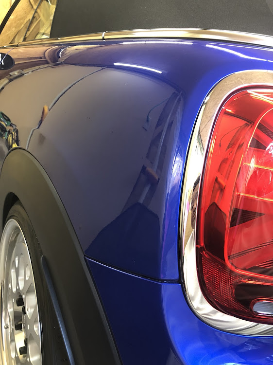 ミニ コンバーチブルのドライブ・洗車・MINI・Convertible・久しぶりに乗ったに関するカスタム事例の投稿画像2枚目