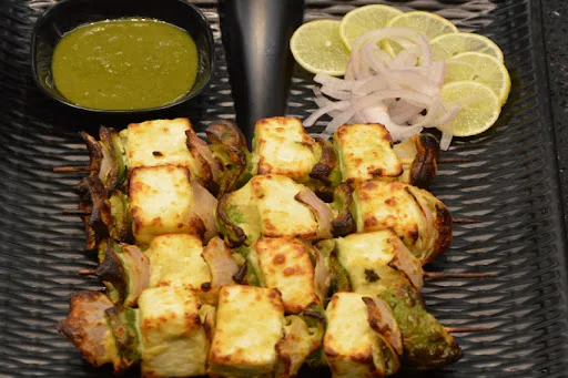 Tandoori Pineapple Tikka