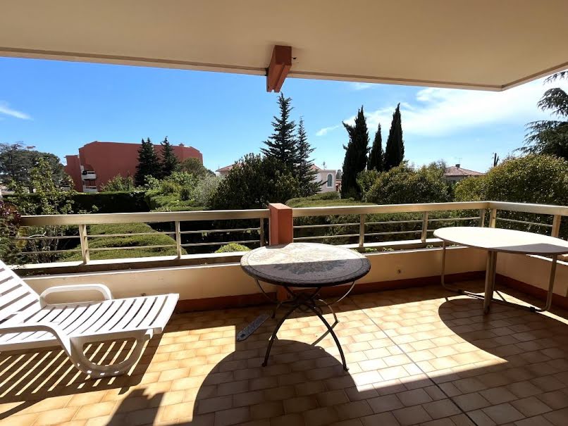 Vente appartement 2 pièces 54 m² à Saint-Laurent-du-Var (06700), 310 000 €