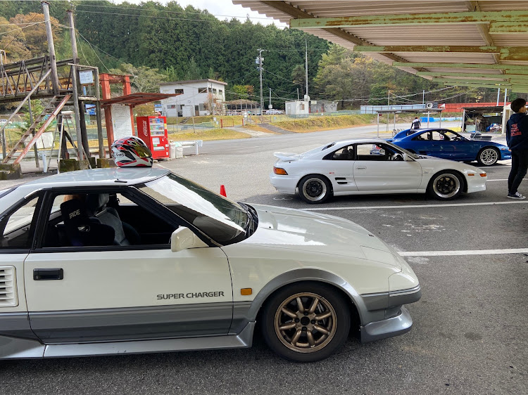MR2のSW20・オートランド作手に関するカスタム事例の投稿画像1枚目