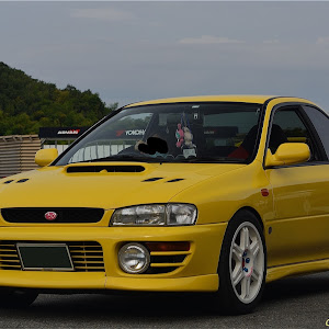 インプレッサ WRX STI GC8