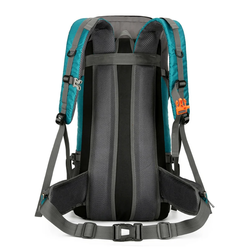 Outdoor Sport Wandelrugzak 70 Liter Grote Capaciteit Ideaal voor Trekking en Wandelen Robuust en Comfortabel voor Avontuurlijke Reizen