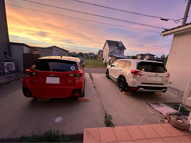 フォレスターのSUBARU・STI・車が好きな人と繋がりたい・夏の夕暮れに関するカスタム事例の投稿画像1枚目