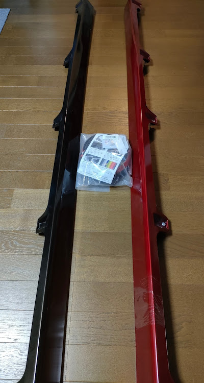デイズのカッコいい同型車に勝手にテンション上がってます・センスの良い方を参考にしたい・年末年始はイジり時・自家塗でサイドステップやる？に関するカスタム事例の投稿画像2枚目