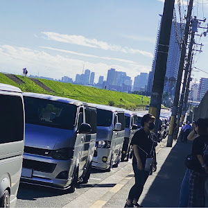 ハイエースバン