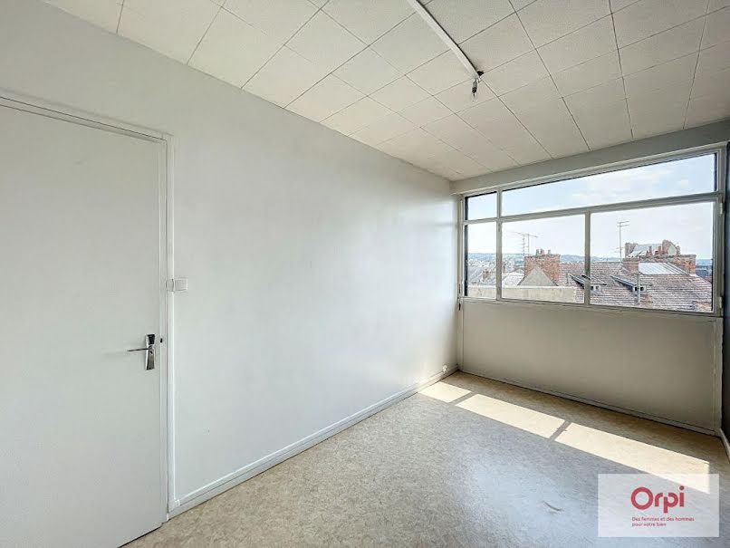 Location  appartement 3 pièces 70.66 m² à Montluçon (03100), 670 €