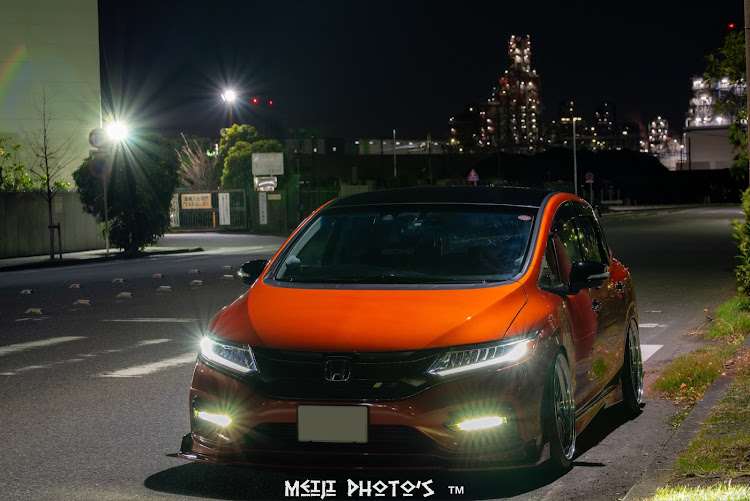 ジェイドの工場夜景と愛車・夜カメ活・ドライブ・地震災害に遭われた方々にお見舞い申し上げますに関するカスタム事例の投稿画像1枚目