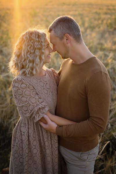 Fotógrafo de casamento Ekaterina Kolganova (kolganovaeka). Foto de 24 de maio 2022