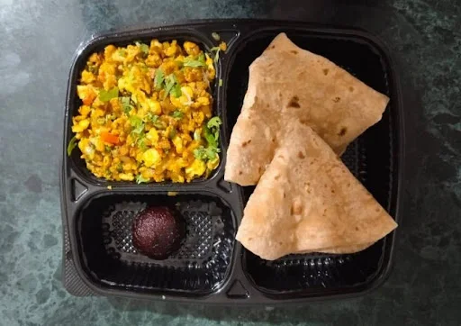 Andaa Bhurji Chapati Combo