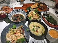 紅舍泰式料理大遠百店