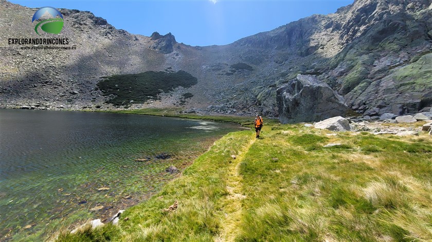 LA COVACHA 2.395 mts. ruta circular con NIÑOS LAGUNA de BARCO - LAGUNA de la NAVA