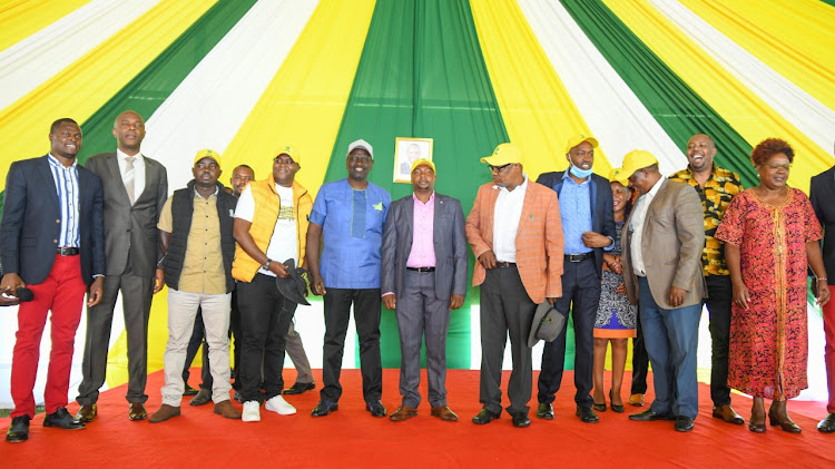 Deputy President William Ruto during a consultative meeting with grassroots leaders from Kangema and Mathioya Constituencies, Murang'a County held at Karen Residence, Nairobi.