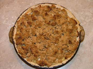 Peanut Butter Crumble Topped Apple Pie