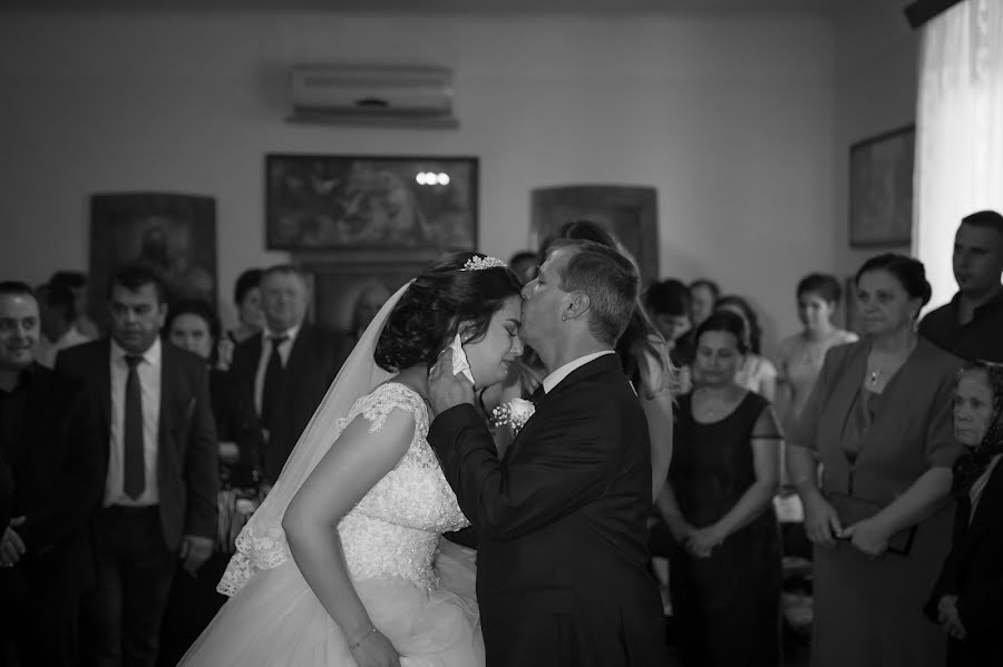 Fotógrafo de casamento Petre Andrei (andrei). Foto de 27 de setembro 2017