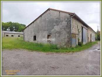 maison à Chalais (16)