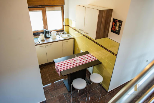 Maison avec piscine et terrasse 5