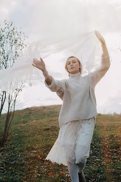 Fotografo di matrimoni Yuliya Podosinnikova (yulali). Foto del 20 aprile 2022