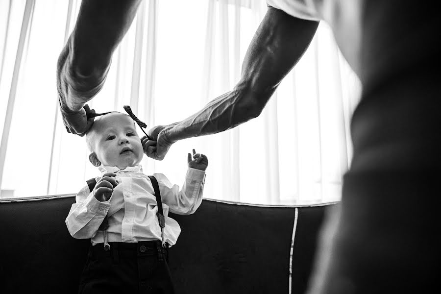 Fotógrafo de casamento Dmitriy Ivanov (dimaivanov123). Foto de 14 de março 2022