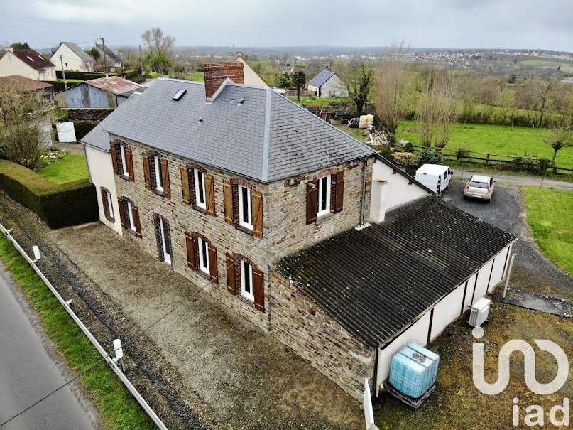 Vente maison 5 pièces 111 m² à Condé-sur-Vire (50890), 192 000 €