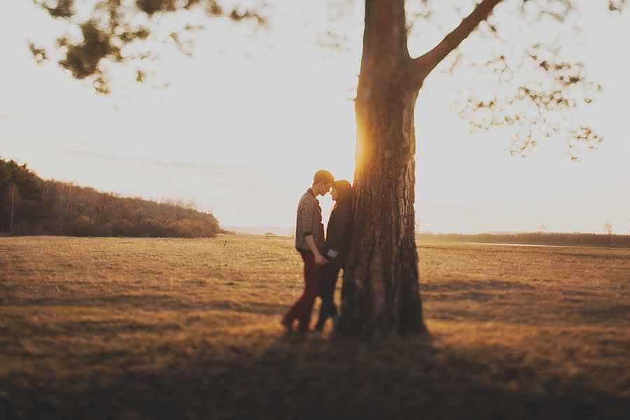 Wedding photographer Aleksey Kinyapin (kinyapin). Photo of 26 April 2013