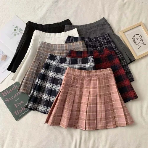 Nieuwe Fashion geplooide rok lente en herfst ruit JK korte rok. Stijlvol en perfect voor een modieuze look in het voor- en najaar.