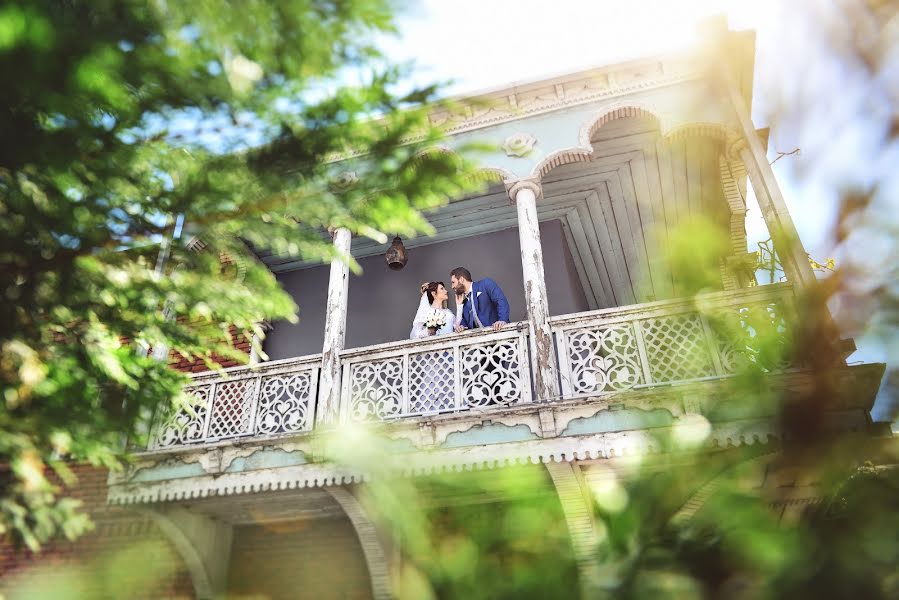 Wedding photographer Irina Sakhokia (irensi). Photo of 13 April 2017