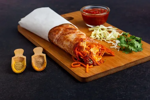 Noodles Paneer Frankie Roll