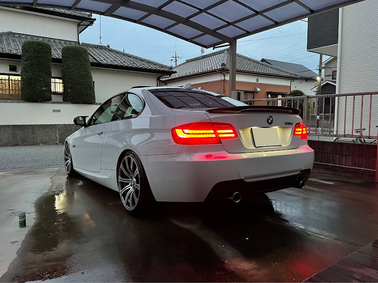 3シリーズ クーペの335i・E92・BMW・3シリーズ・洗車に関するカスタム事例の投稿画像3枚目