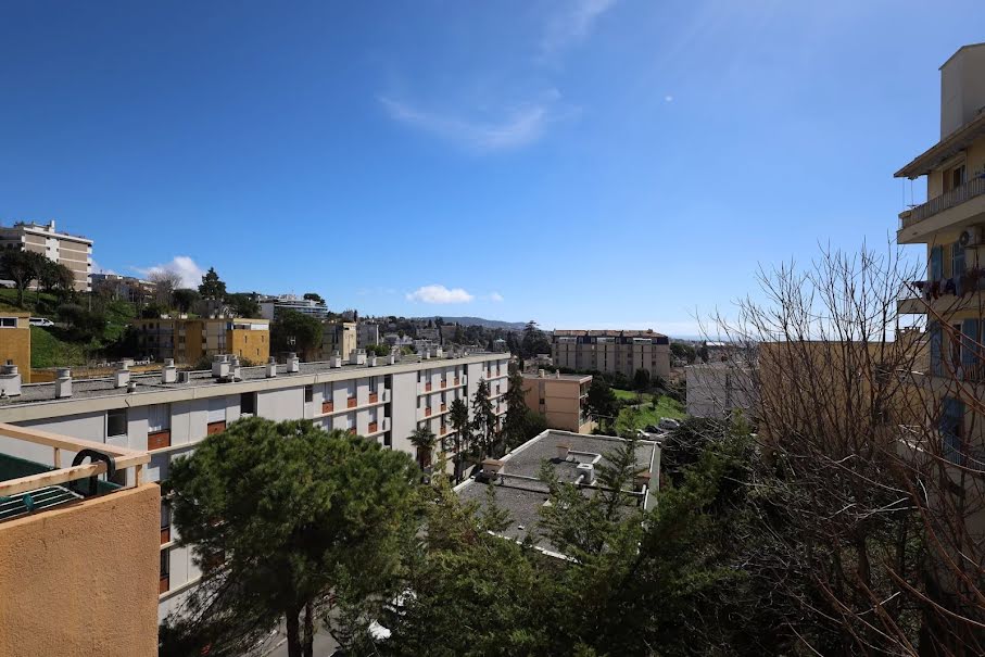 Vente appartement 3 pièces 56.63 m² à Nice (06000), 250 000 €