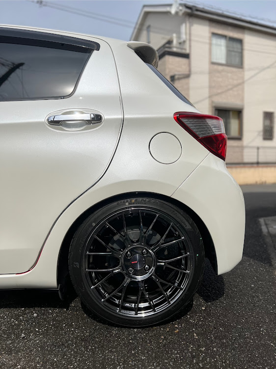ヴィッツのTWO-K SOUL ✖️ Shonai GARAGE・今年の夏タイヤは？に関するカスタム事例の投稿画像3枚目