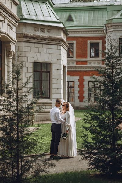 Fotógrafo de casamento Dmitriy Dmitriev (dmitriev). Foto de 19 de outubro 2023