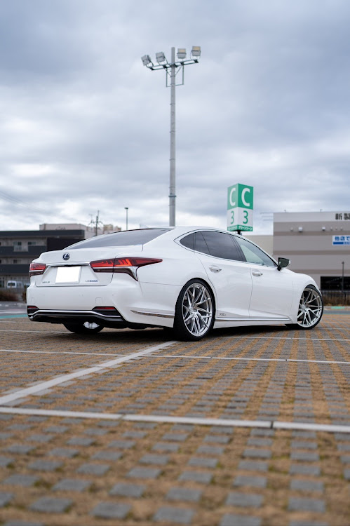 T&T FORGED さんが投稿したls500・レクサスls500・lexus ls500・LS500h・ttforgedに関するカスタム事例の投稿画像7枚目
