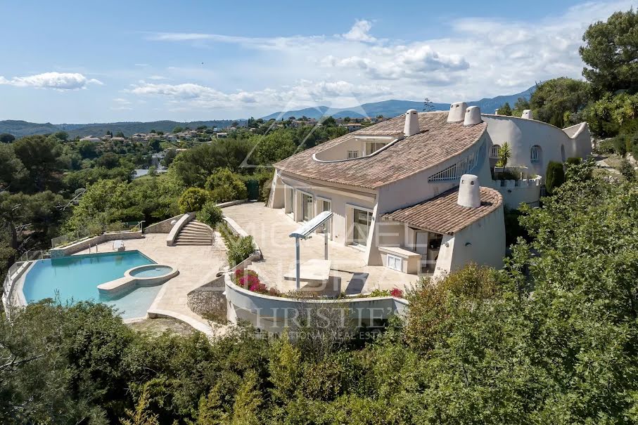 Vente villa 8 pièces 435.82 m² à Cagnes-sur-Mer (06800), 3 495 000 €