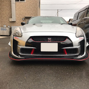 NISSAN GT-R R35