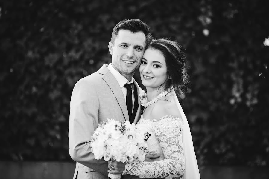 Wedding photographer Florentin Drăgan (florentindragan). Photo of 24 April 2020