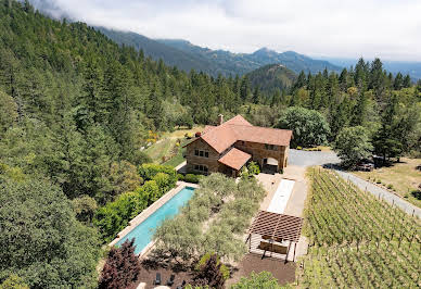 Maison avec piscine et jardin 1