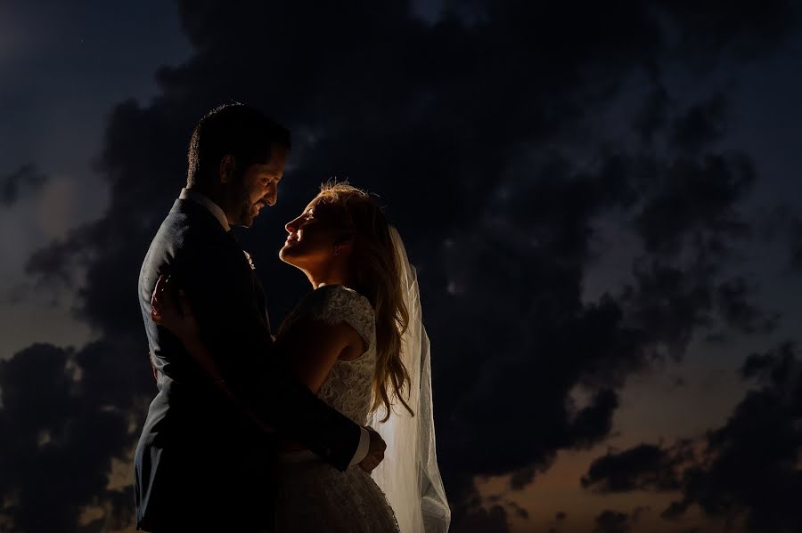 Fotógrafo de bodas Tara Theilen (theilenphoto). Foto del 17 de febrero 2016