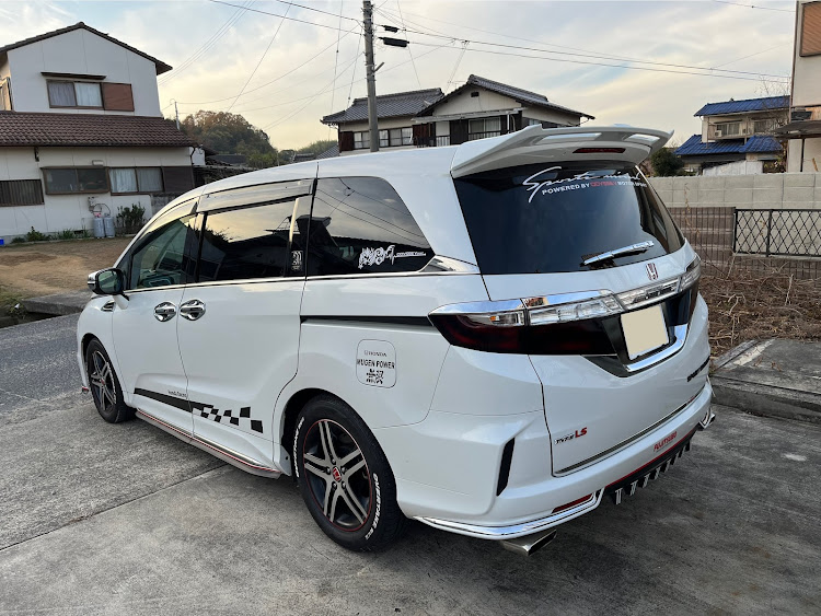 オデッセイの♾️ODYSSEY  SPORT♾️・朝方洗車・改造車・年代物の車🚗に関するカスタム事例の投稿画像5枚目