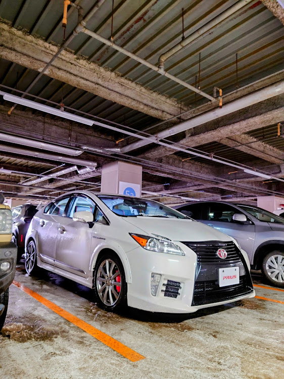 プリウスのビール缶型エレベーター・札幌市時計台・昨日誕生日・10種海鮮丼・クレーンゲームでアンパンマンに関するカスタム事例の投稿画像4枚目