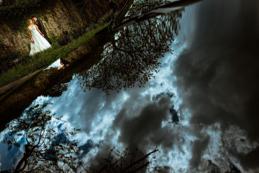 Photographe de mariage Miguel Angel Muniesa (muniesa). Photo du 10 mai 2016